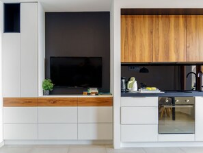 Fridge, microwave, oven, dishwasher - Wohnung mit Whirlpool by Interhome (Brela)