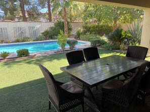 Outdoor dining - Long-Stay Home w/ Private Pool | 60-180 Nights | Corporate Ready | 3BR (Las Vegas)
