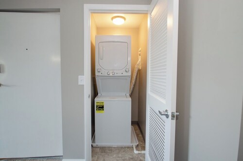 Studio Zen Den - your tranquil home away from home in Kettering OH