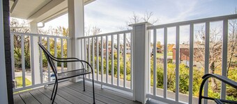 Studio Zen Den - your tranquil home away from home in Kettering OH