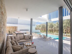 Outdoor dining - Ferienvilla Kube 4 für 12 Personen auf Zypern by Interhome (Ayia Napa)