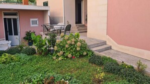 Unclassified image, 4 of 16, button - Wohnung Spectrum A4 by Interhome (Makarska)