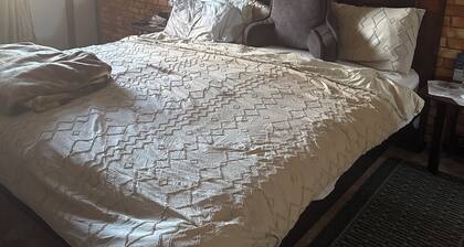 Charming 4-bedroom house perfect for your getaway. Panoramic view from balcony