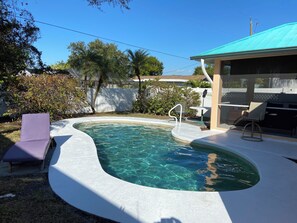 Outdoor pool - 3-bedroom Naples pool house close to beach & Mercato (Naples)