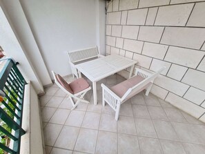 Outdoor dining - Studio Harmony von fünf A3 by Interhome (Makarska)