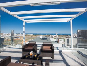 Terrace/patio - Protaras Olivine Villa mit Pool und einem Dachgarten by Interhome (Protaras)