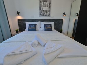 4 bedrooms, Internet - mit Privatpool für 16 Personen ca. 160 m² in Novalja, Adriaküste Kroatien by Interhome (Pag/Novalja)