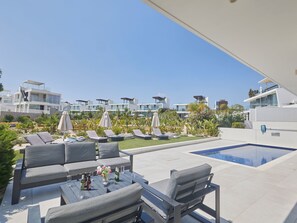 Pool - Protaras Olivine Villa OL01 by Interhome (Protaras)