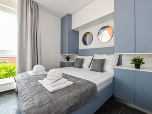 Internet - Villa mit privatem Pool für 20 Personen by Interhome (Pag/Novalja)