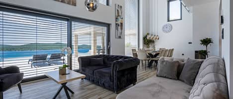 リビング エリア