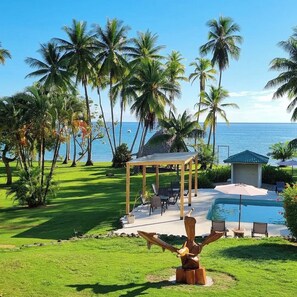 Outdoor pool - Hooked on Panama Hotel (Limones)