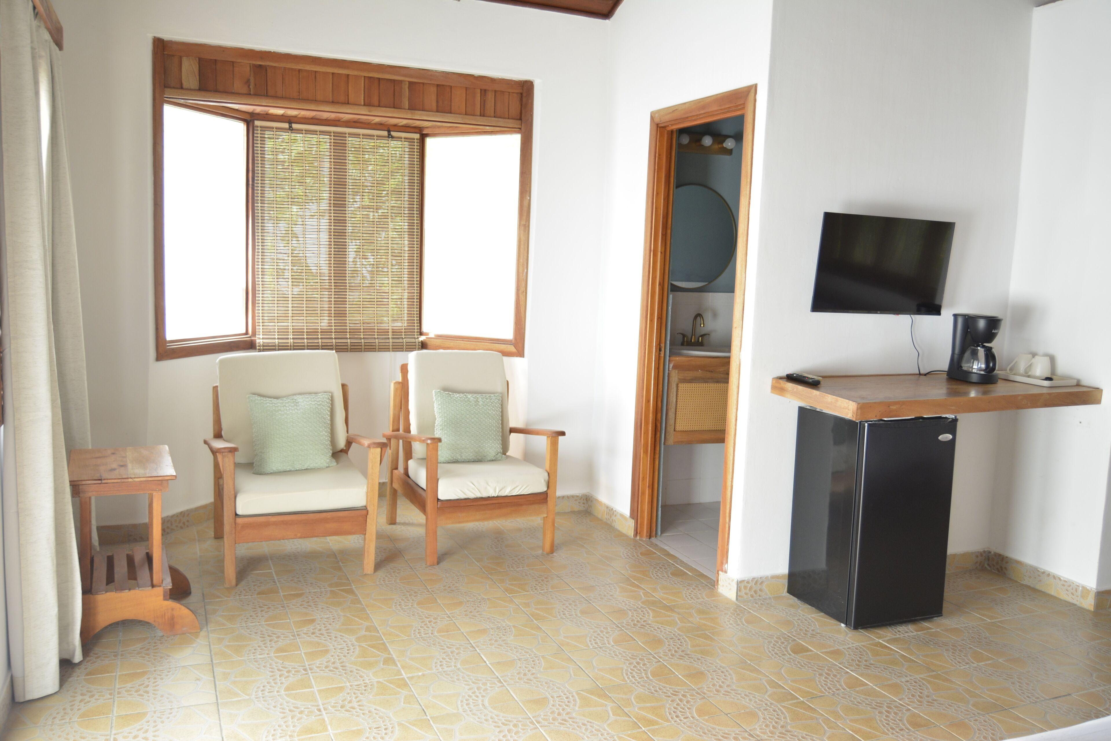 Family Single Room, Sea View | Interior