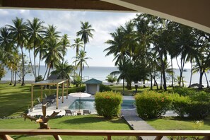 Property grounds - Hooked on Panama Hotel (Limones)
