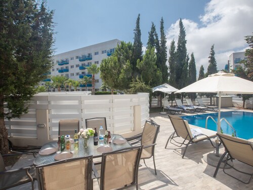 Protaras Perle Villa PG08 by Interhome