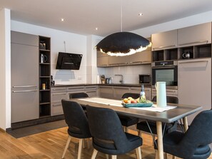 Dining - Pfänder by Interhome (Friedrichshafen)