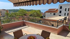 Outdoor dining - Studio-Spektrum A5 by Interhome (Makarska)