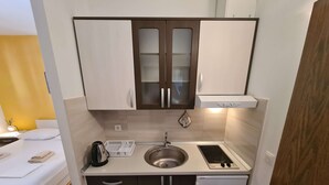 Private kitchen - Studio-Spektrum A5 by Interhome (Makarska)