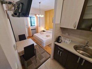 Internet - Studio-Spektrum A5 by Interhome (Makarska)