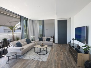 TV - Protaras Almaria Villa ALM08 by Interhome (Protaras)