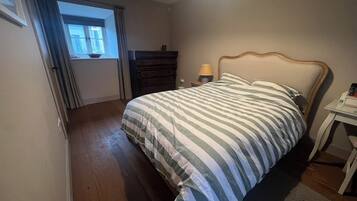 1 bedroom, Internet, bed sheets