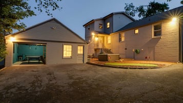 House (3 Bedrooms) | Front of property