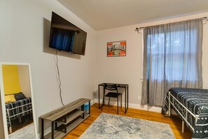House (3 Bedrooms) | Interior - New Playground: Hot Tub, Games, and Broadway Buzz! (Nashville)