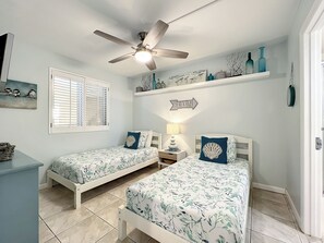 Interior - Oceania Beach Club 303 (New Smyrna Beach)