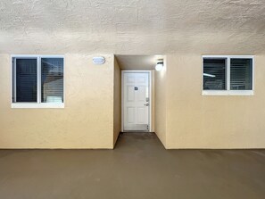 Interior - Oceania Beach Club 307 (New Smyrna Beach)
