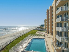 Interior - Oceania Beach Club 307 (New Smyrna Beach)