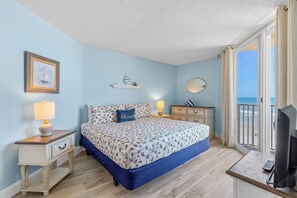 Interior - Oceania Beach Club 503 (New Smyrna Beach)
