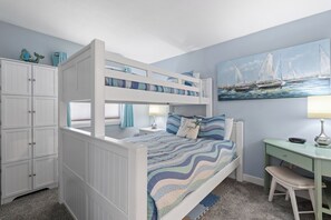 Interior - Oceania Beach Club 603 (New Smyrna Beach)
