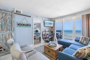 Interior - Oceania Beach Club 603 (New Smyrna Beach)