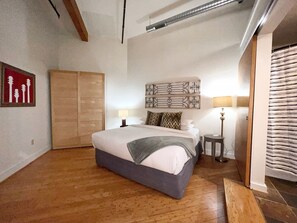 Apartment (2 Bedrooms) | Interior - Writers Round (Nashville)