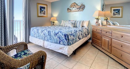 Oceania Beach Club 805