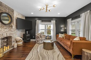 House (2 Bedrooms) | Front of property - Space Cowboy - Firepit, Huge Yard, Close2downtown (Nashville)