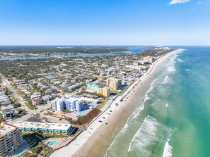 Interior - Oceania Beach Club 702 (New Smyrna Beach)