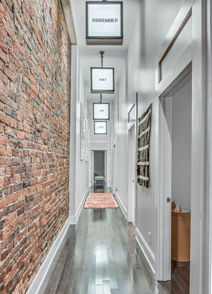Apartment (3 Bedrooms) | Interior - Bettye - B (Nashville)