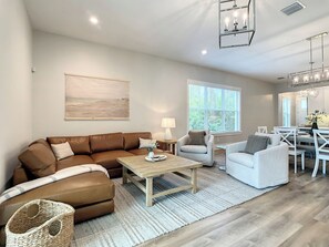 Interior - Lala at the Beach 512 (New Smyrna Beach)