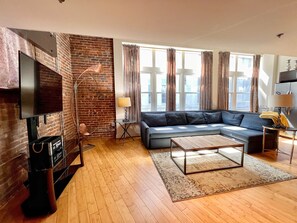 Apartment (2 Bedrooms) | Interior - Elvis (Nashville)
