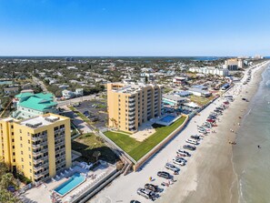 Interior - Oceania Beach Club 504 (New Smyrna Beach)