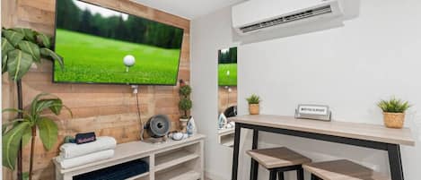 House (1 Bedroom) | Interior