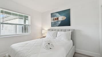 Apartment (1 Bedroom) | Interior