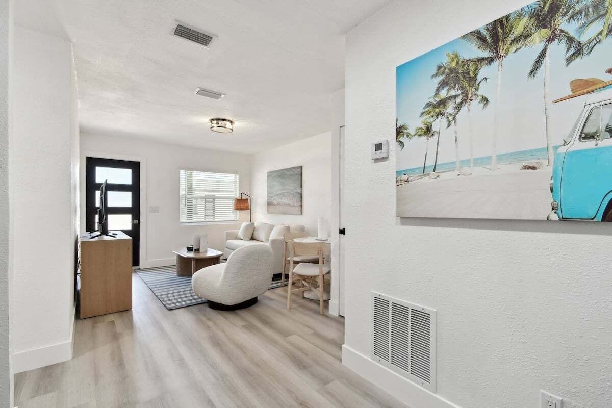 Apartment (1 Bedroom) | Interior