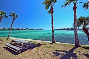 Interior - Beach Road - Capri (Siesta Key)