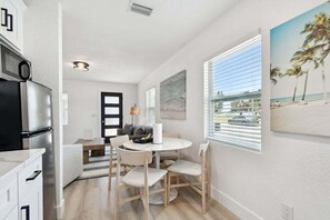 Apartment (2 Bedrooms) | Interior - One Block From Gulf Shores Treasure Island John's Pass Boardwalk (Treasure Island)
