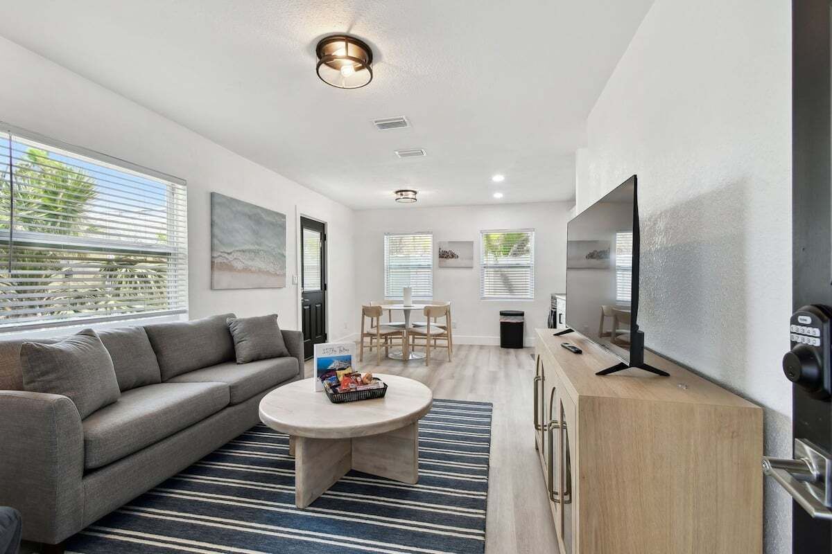 Apartment (1 Bedroom) | Interior