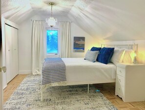 2 habitaciones, escritorio, wifi gratis y ropa de cama 