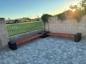 Terrace/patio - Beautiful 3-bedroom house in Peoria with AC - 4 miles from State Farm Stadium. (Peoria)