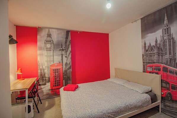 2 makuuhuonetta, silitysrauta/-lauta, Wi-Fi, vuodevaatteet