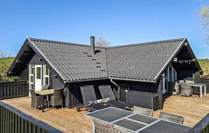 Outdoor dining - 3 bedroom nice home in Haarby (Haarby)